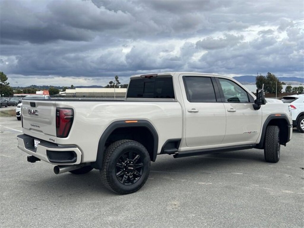 New 2026 GMC Sierra 2500 HD AT4 Truck
