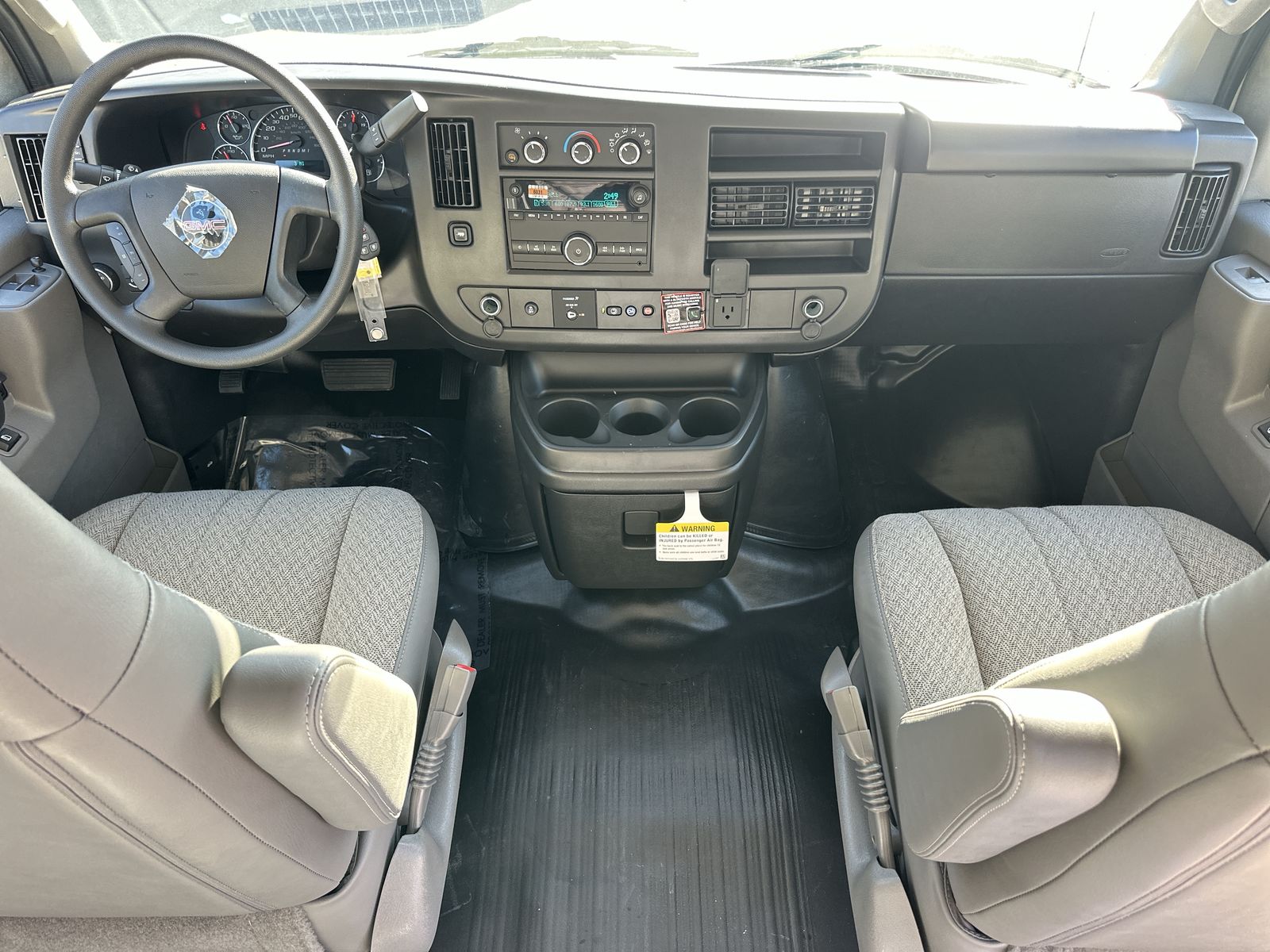 2026 GMC Savana Cargo Work Van - Photo 41