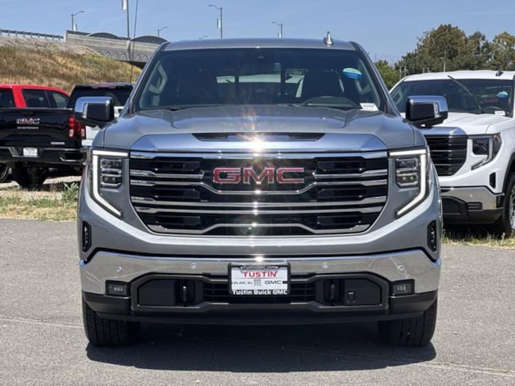 New 2026 GMC Sierra 1500 SLT Truck
