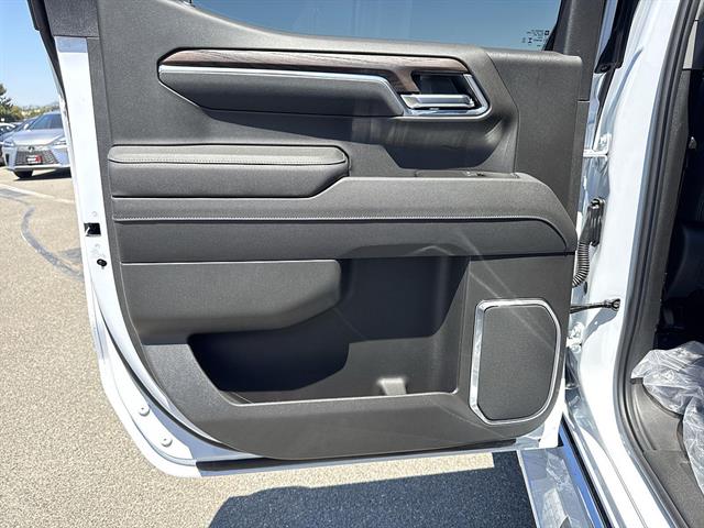 2026 GMC Sierra 1500 SLT - Photo 24