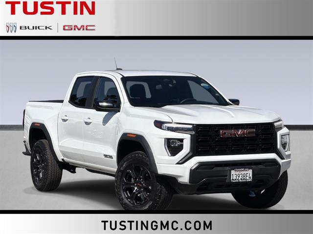 2025 GMC Canyon 2WD Elevation Crew Cab Short Box's photo