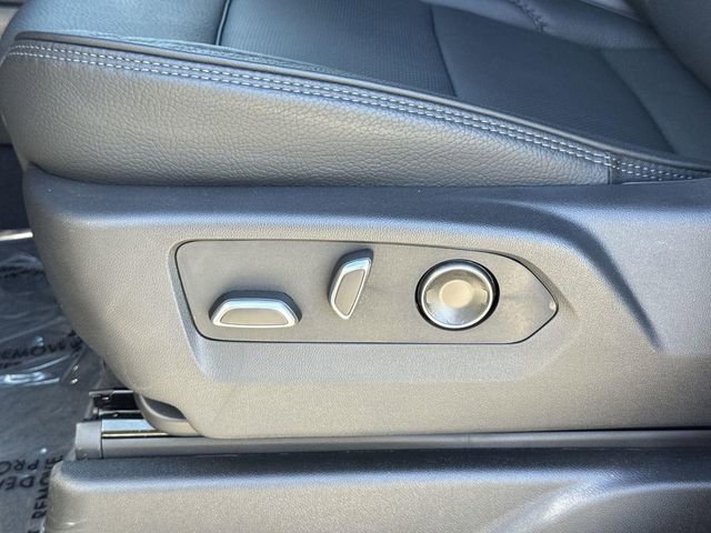 2026 GMC Yukon XL Denali - Photo 21
