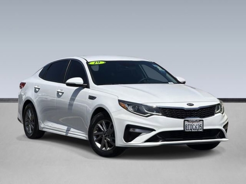 Used 2019 Kia Optima LX Sedan