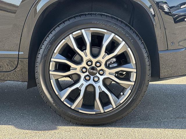 2027 GMC Acadia Denali Ultimate - Photo 7
