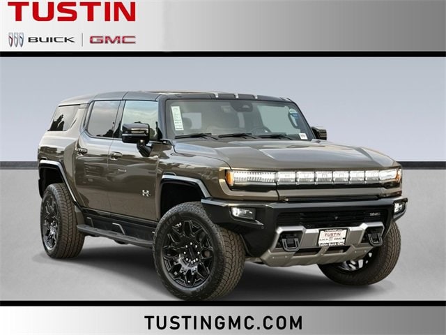 2026 GMC HUMMER EV 2X's photo