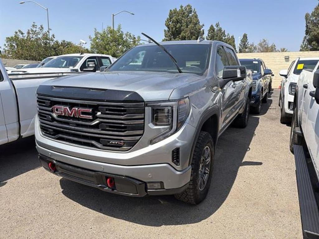 Used 2025 GMC Sierra 1500 AT4 Truck
