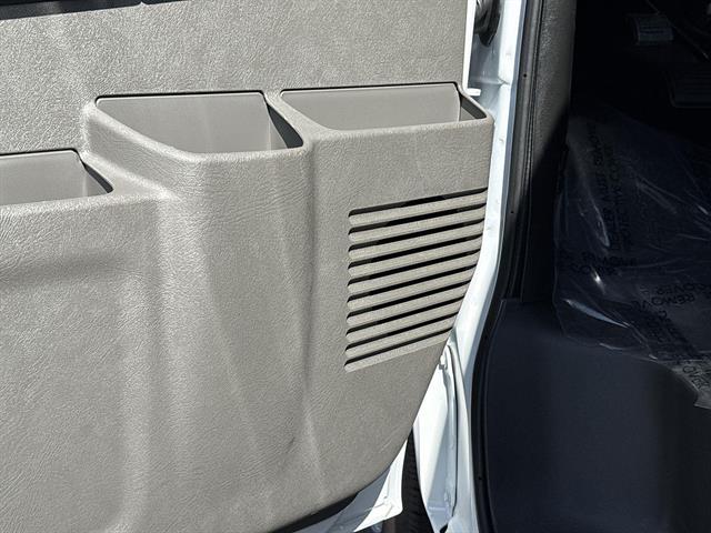 2026 GMC Savana Cargo Work Van - Photo 16