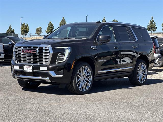 2027 GMC Yukon Denali - Photo 14