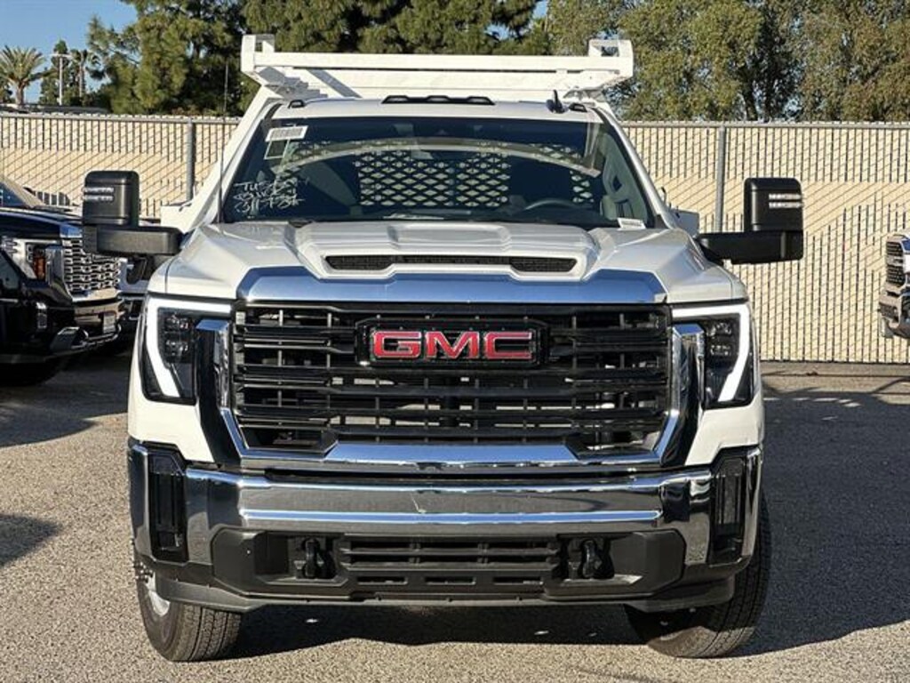 New 2026 GMC Sierra 3500 HD Chassis Cab Pro Truck