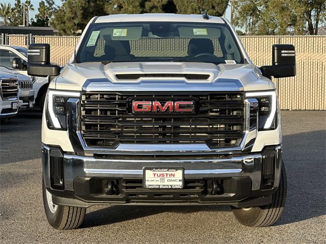 2024 Gmc Sierra 2500 HD Pro photo 2