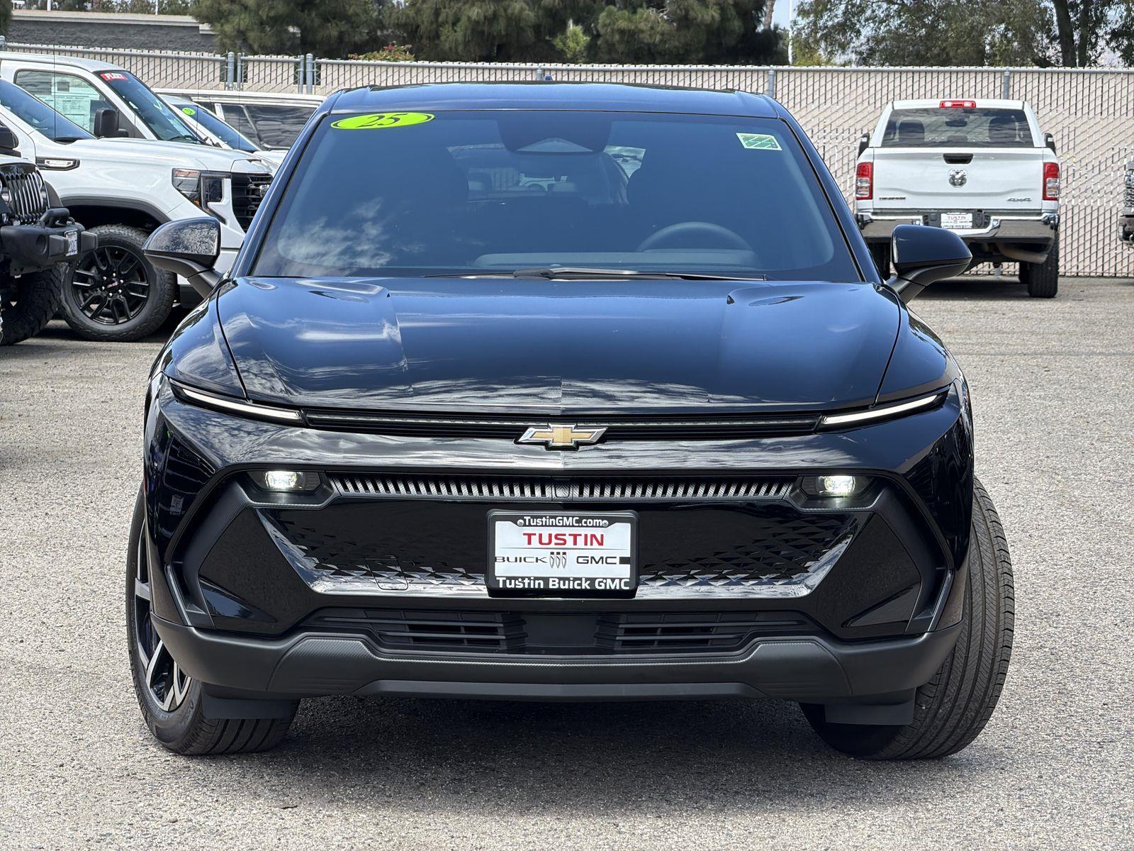 Used 2025 Chevrolet Equinox EV LT with VIN 3GN7DLRP5SS157434 for sale in Tustin, CA