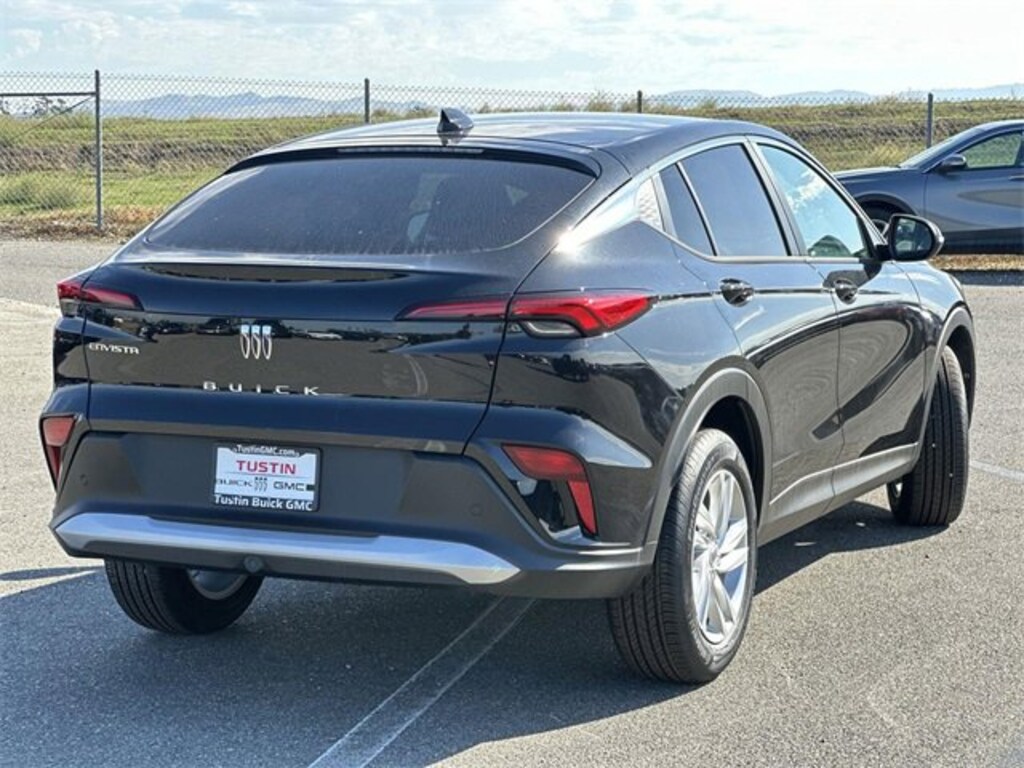 New 2025 Buick Envista Preferred SUV