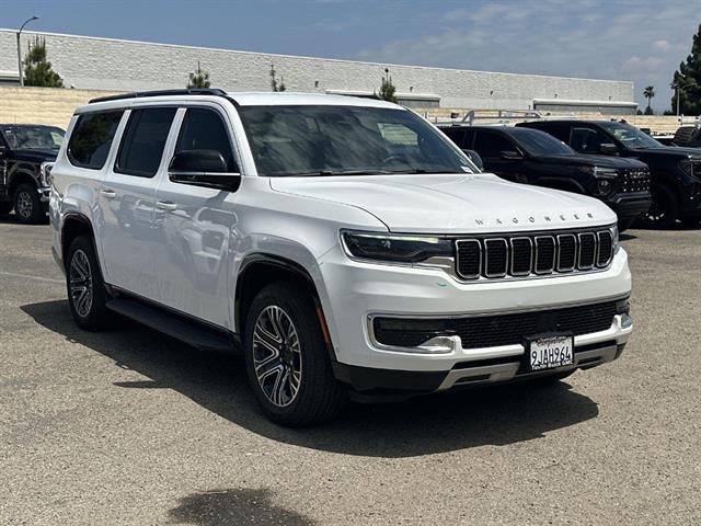 2023 Jeep Wagoneer L Series II 4WD's photo