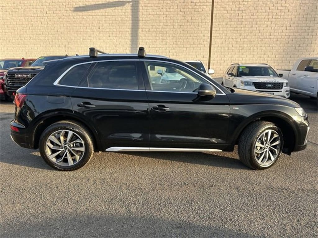 Used 2024 Audi Q5 45 S line Premium