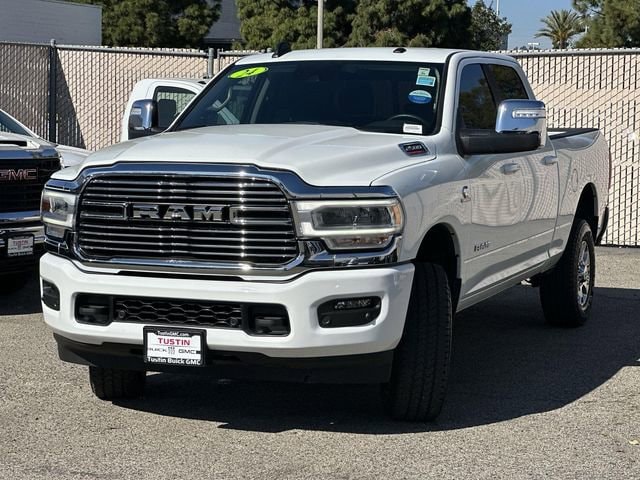 2024 Ram 2500 Laramie photo 3