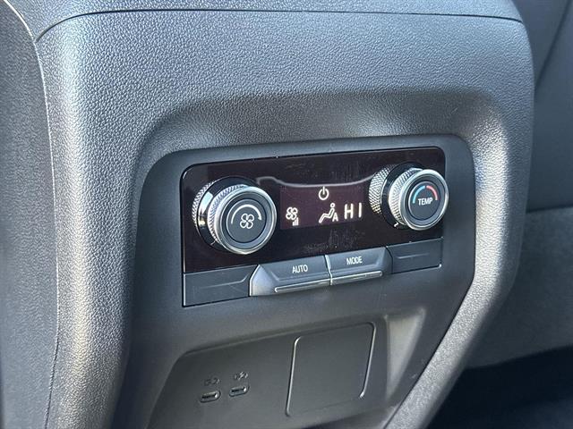 2026 Buick Enclave Preferred - Photo 27