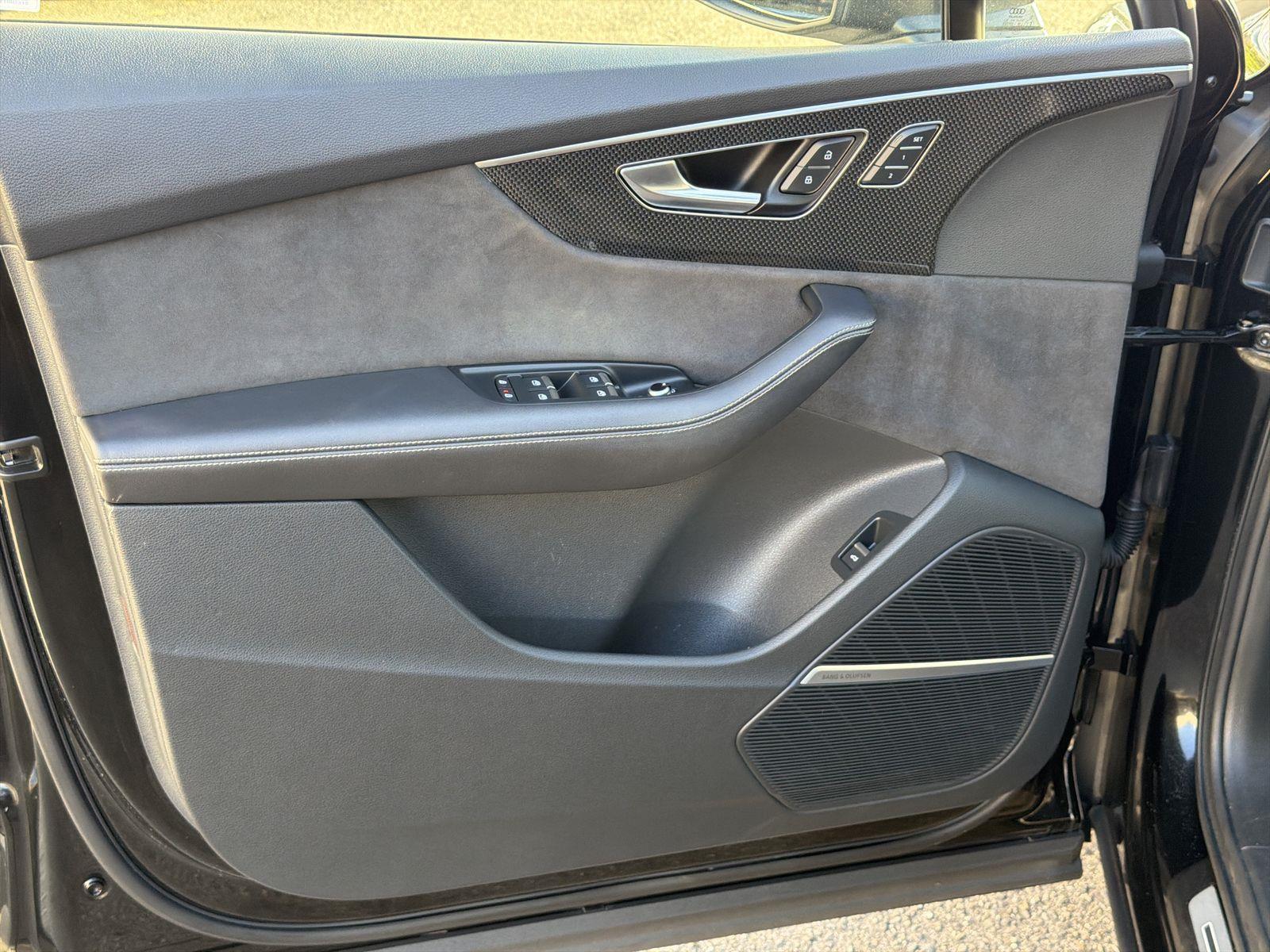2023 Audi SQ7 Prestige - Photo 22
