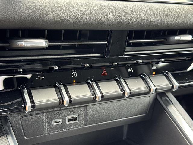 2026 GMC Canyon Elevation - Photo 16