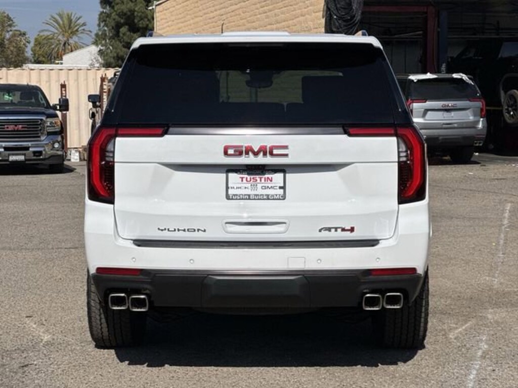 New 2026 GMC Yukon AT4 Ultimate SUV
