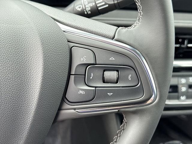 2026 Buick Envista Sport Touring - Photo 10