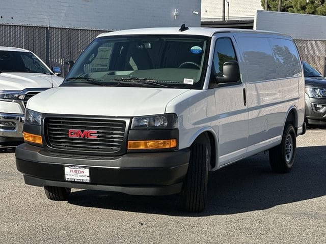 2026 GMC Savana Cargo Work Van - Photo 6