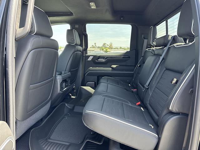 2026 GMC Sierra 1500 AT4X - Photo 25