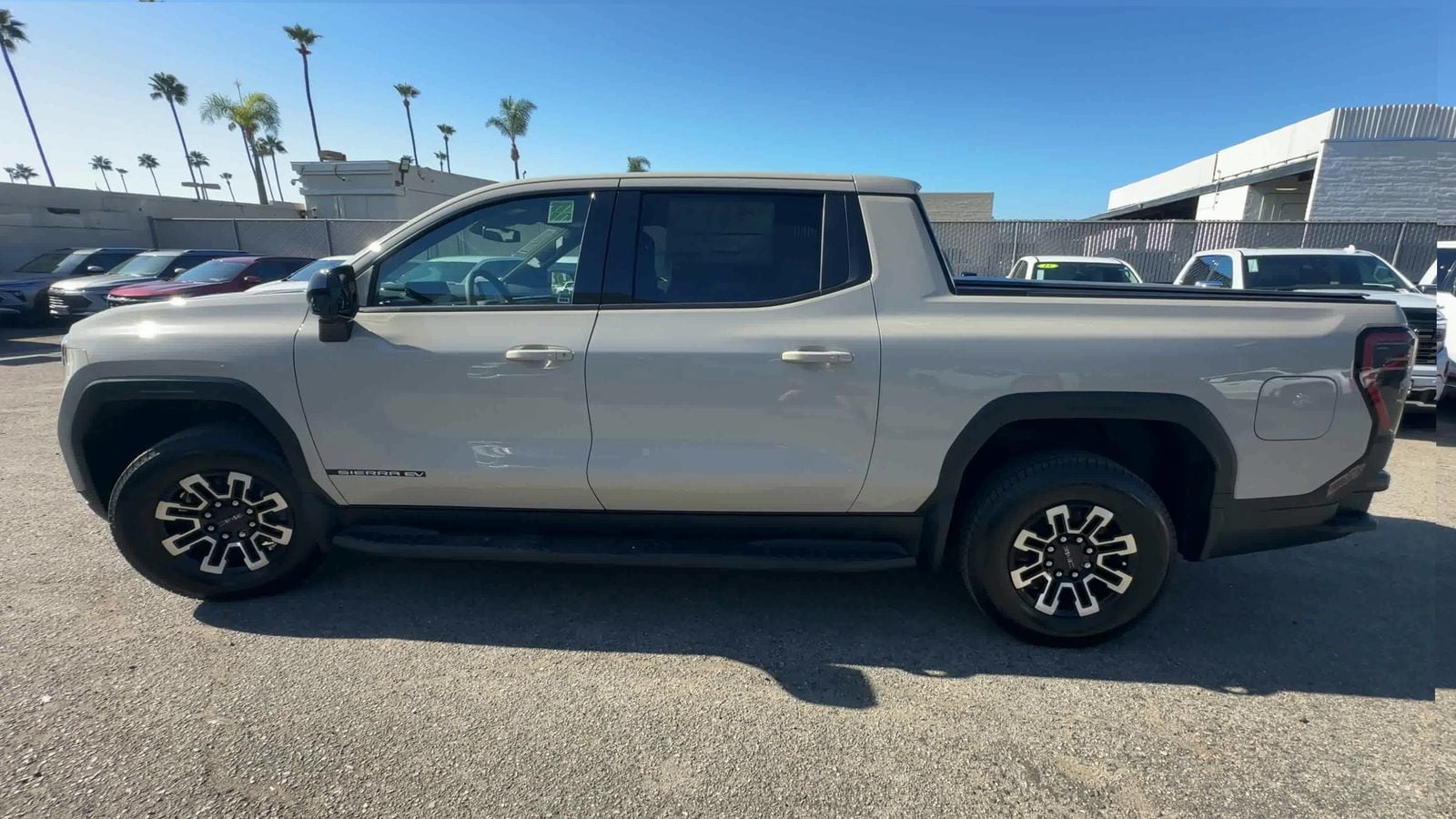 2026 GMC Sierra EV Elevation - Photo 34