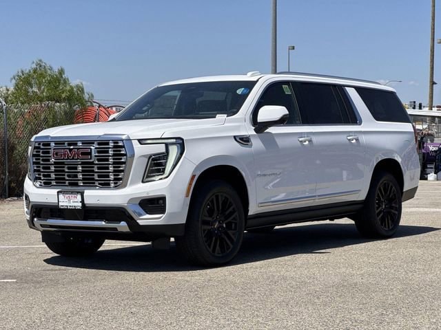 2026 GMC Yukon XL Denali - Photo 6
