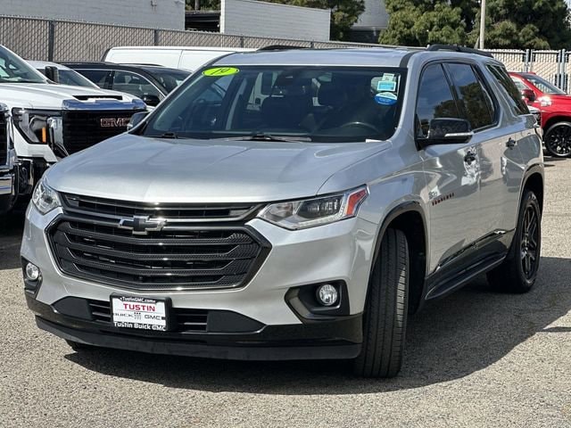 2019 Chevrolet Traverse Premier photo 3