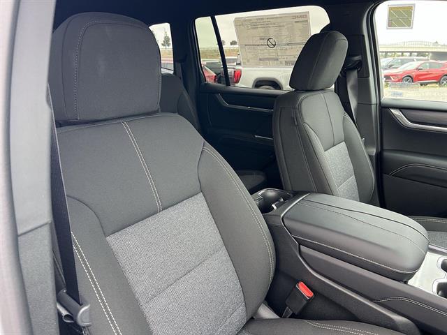 2026 GMC Acadia Elevation - Photo 31