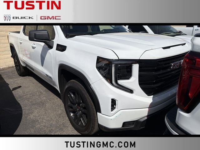 2023 GMC Sierra 4WD Crew Cab Short Box Elevation's photo