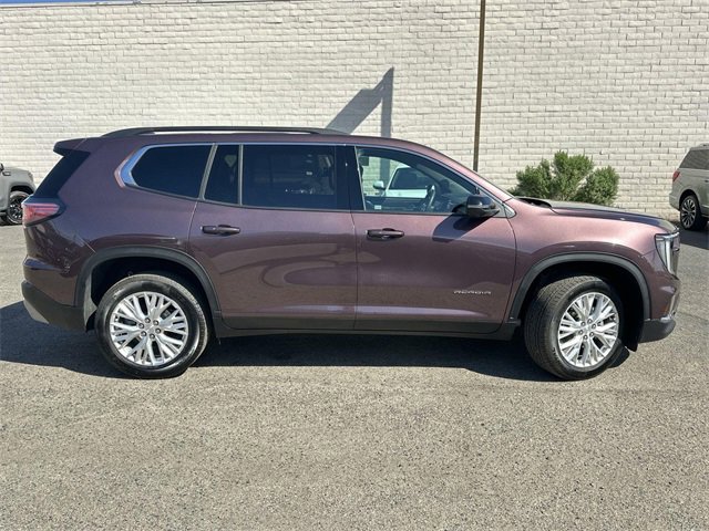 2024 Gmc Acadia Elevation photo 3