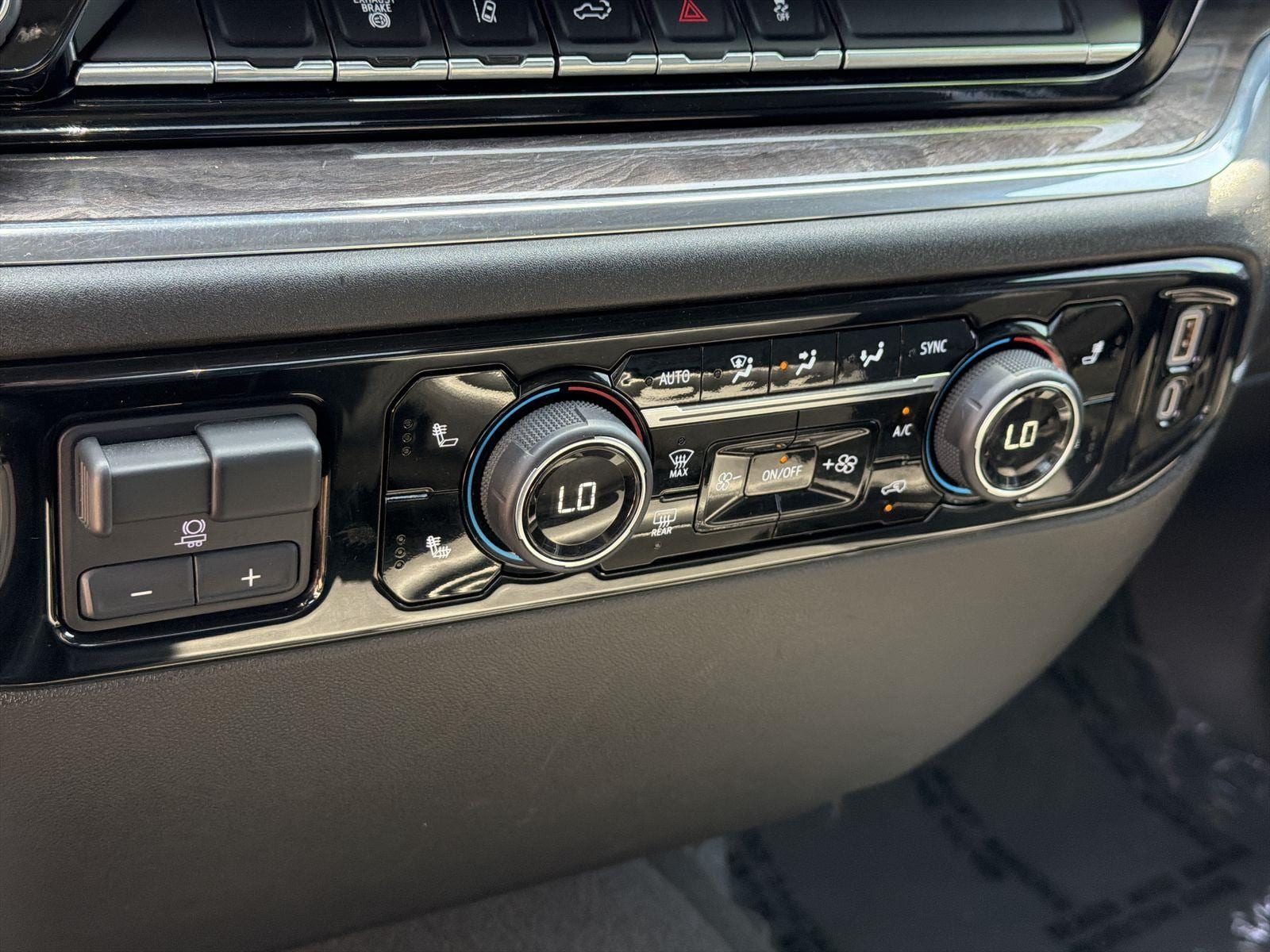 2024 Chevrolet Silverado 2500HD LTZ - Photo 38
