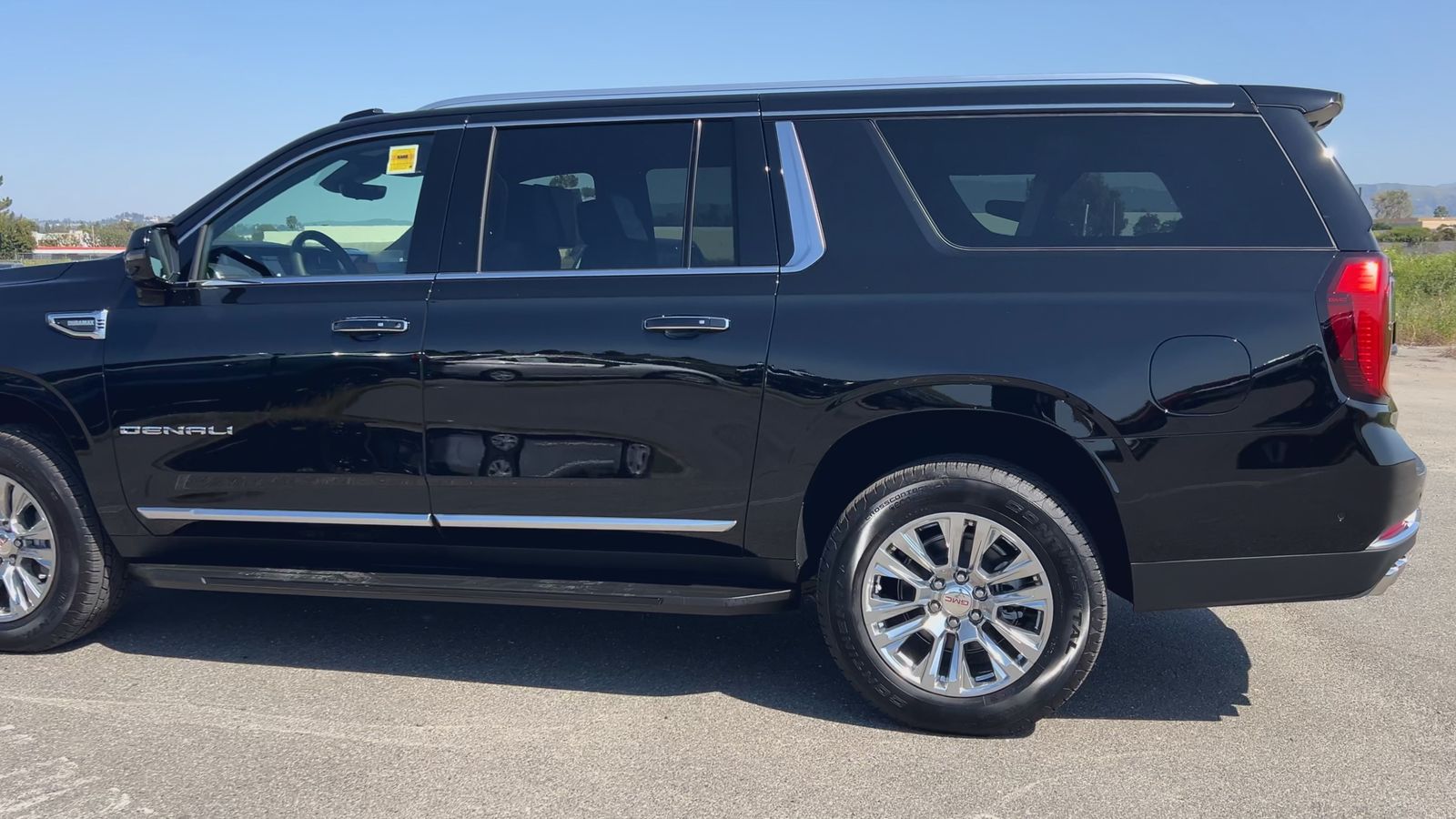 2026 GMC Yukon XL Denali - Photo 42