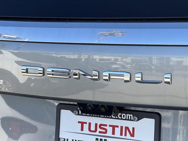 2026 GMC Yukon XL Denali - Photo 7