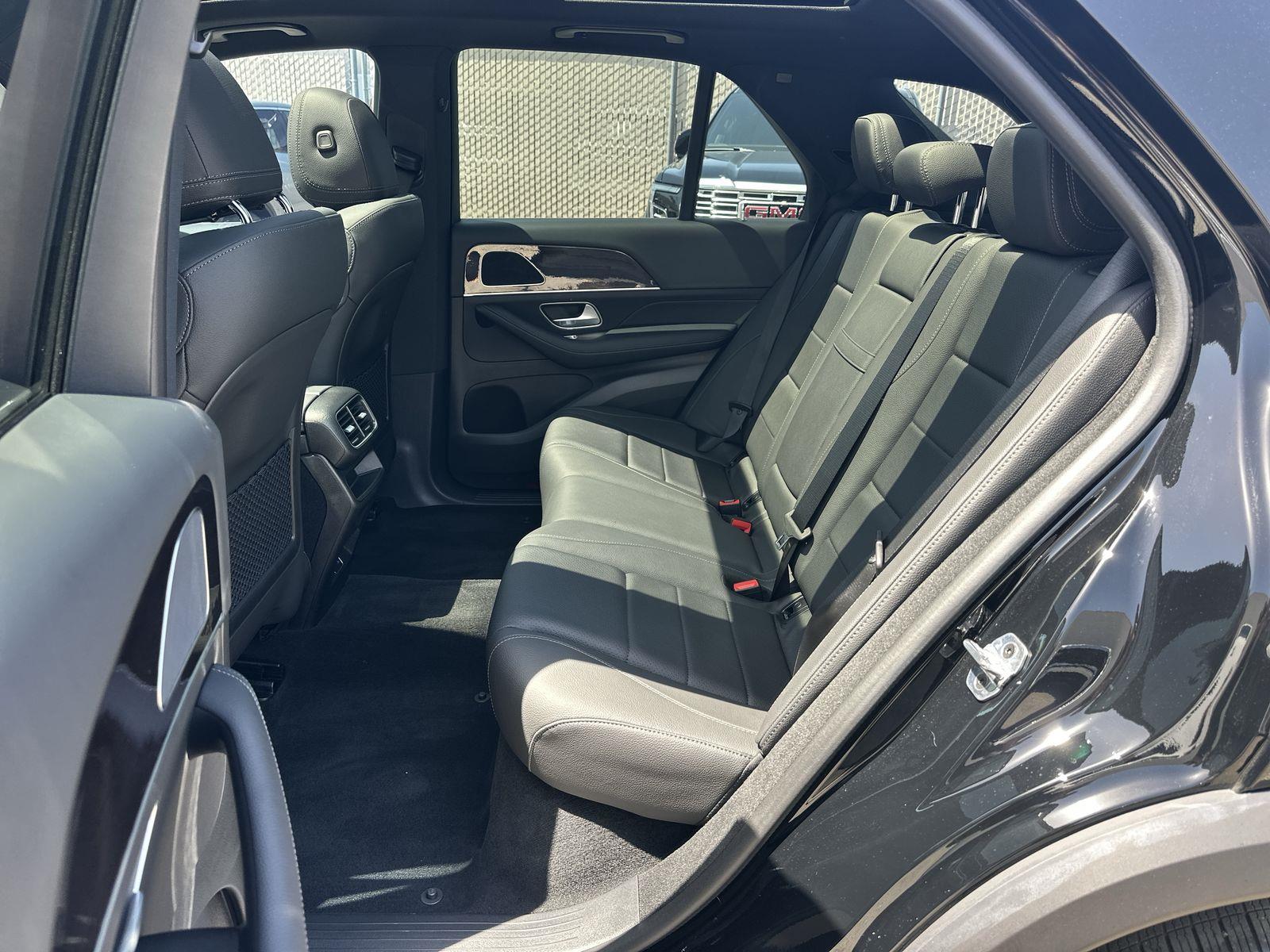2025 Mercedes-Benz GLE GLE450E - Photo 25