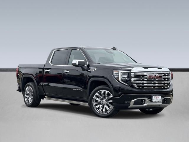 2026 GMC Sierra 2WD Crew Cab Short Box Denali's photo