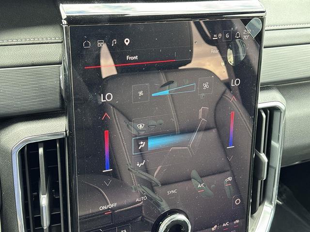 2027 GMC Acadia Elevation - Photo 18