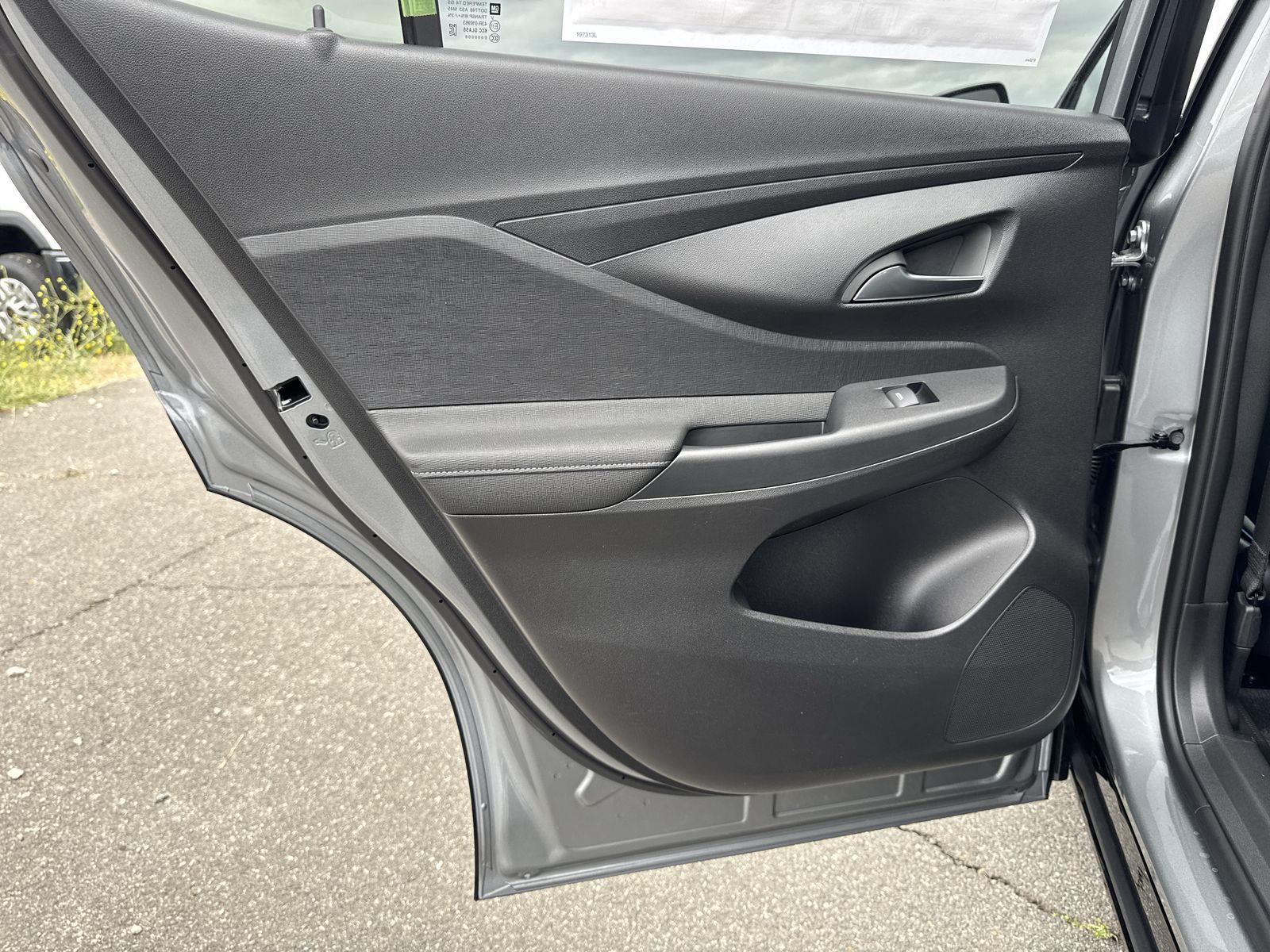 2026 Buick Envista Sport Touring - Photo 23
