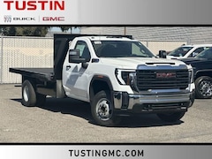 2026 GMC Sierra 3500 HD Chassis Cab Pro Truck