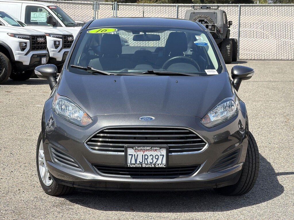 Used 2016 Ford Fiesta SE