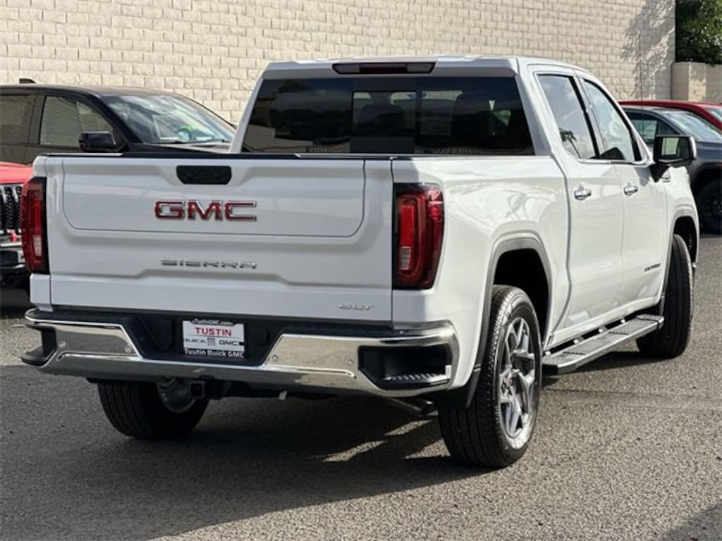 New 2026 GMC Sierra 1500 SLT Truck