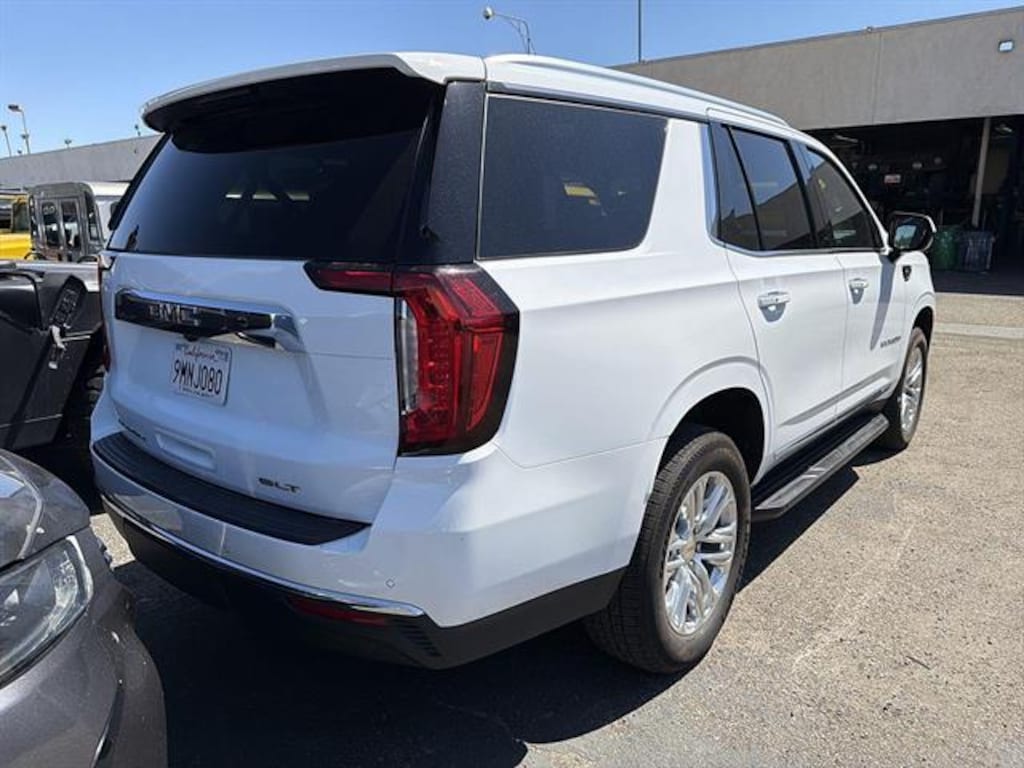 Used 2024 GMC Yukon SLT SUV