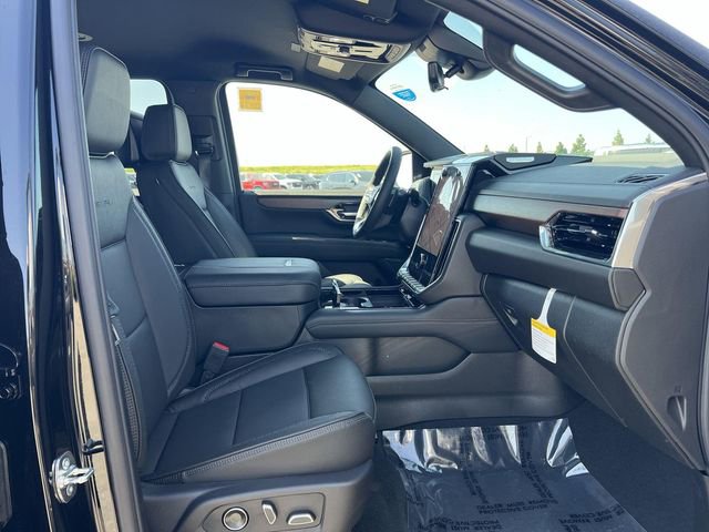 2026 GMC Yukon XL Denali - Photo 32