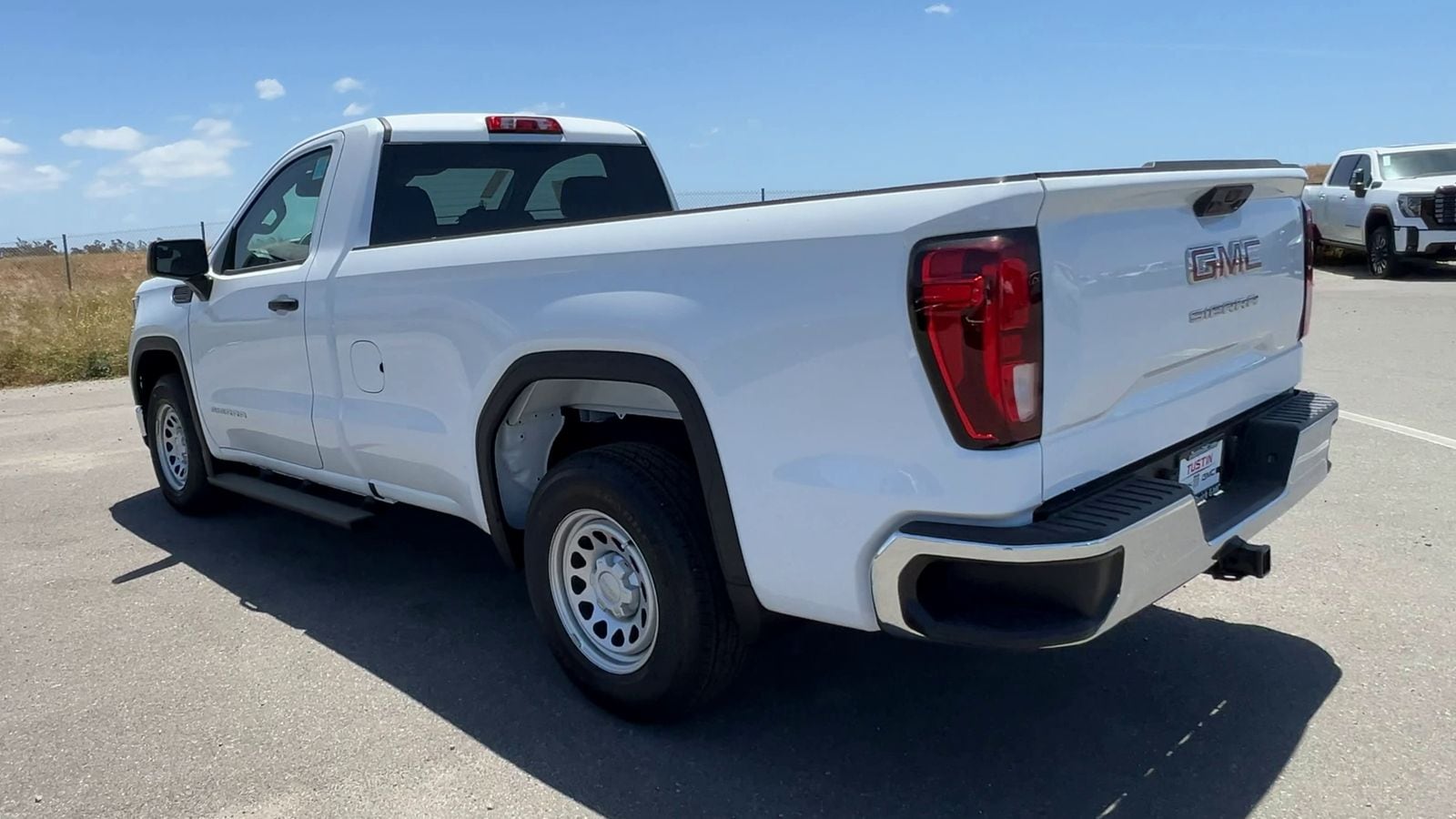 2025 GMC Sierra 1500 Pro - Photo 33