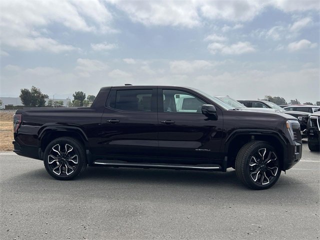 2025 Gmc Sierra EV Denali photo 2