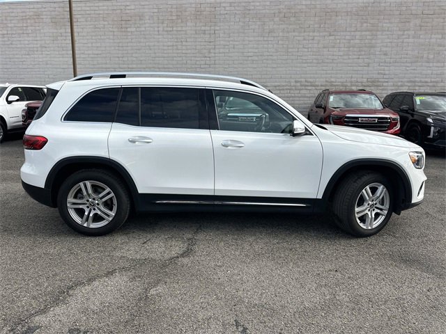 2023 Mercedes Benz GLB 250 photo 3