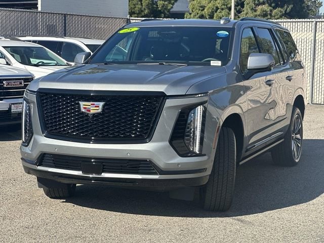 2025 CADILLAC Escalade Sport photo 3