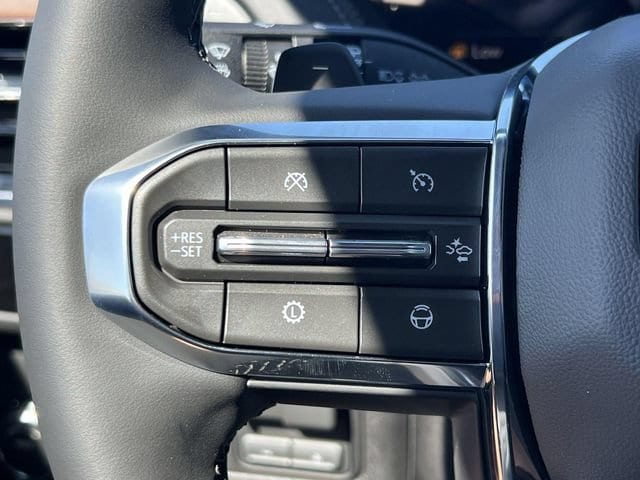 2026 GMC Yukon XL Denali - Photo 13