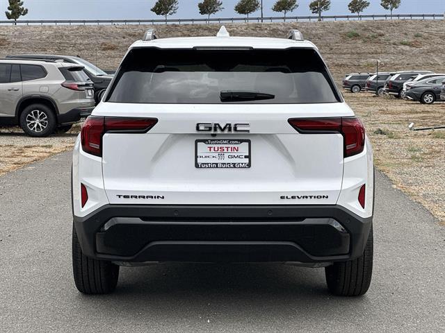 2027 GMC Terrain Elevation - Photo 10